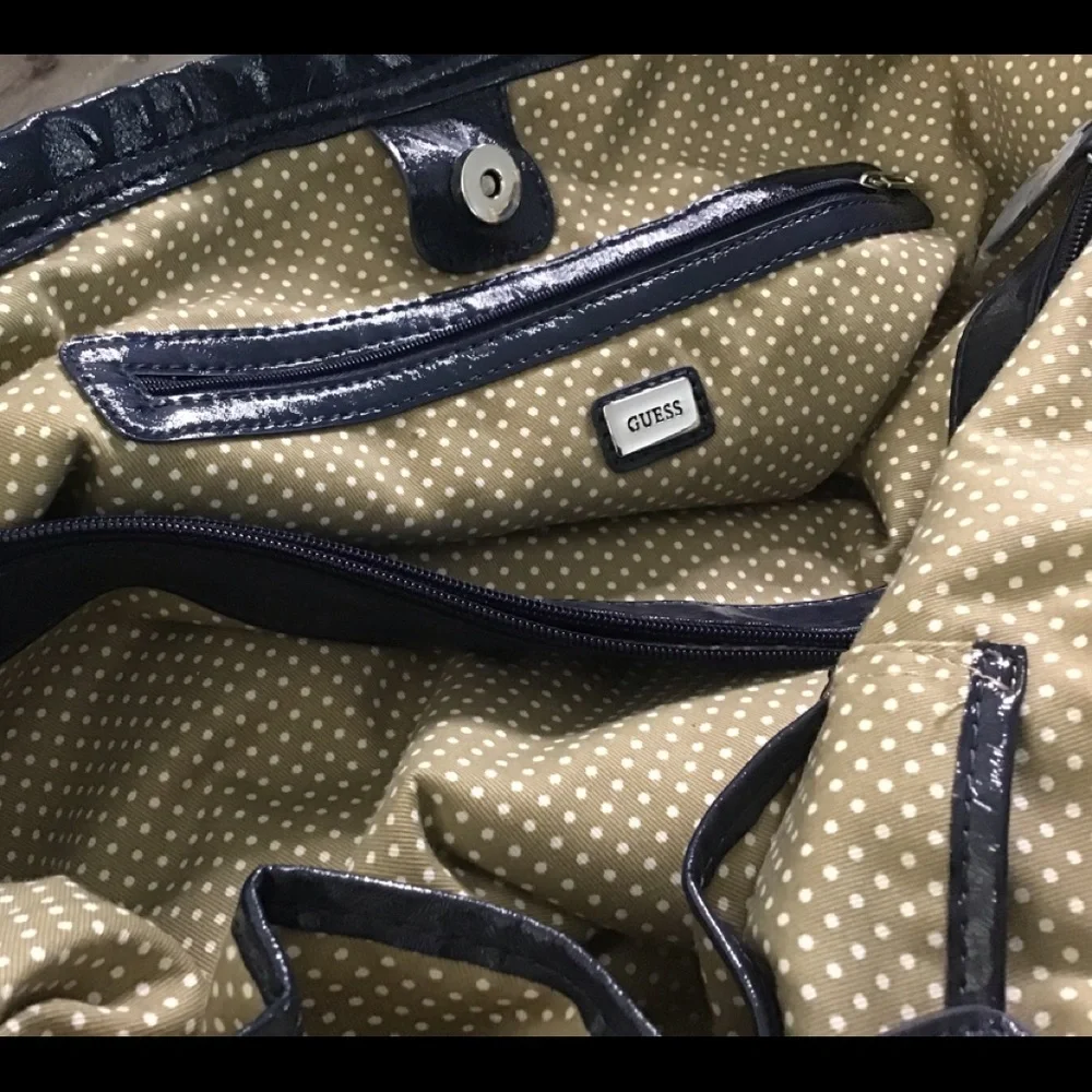Guess Signature Canvas Tote Large
